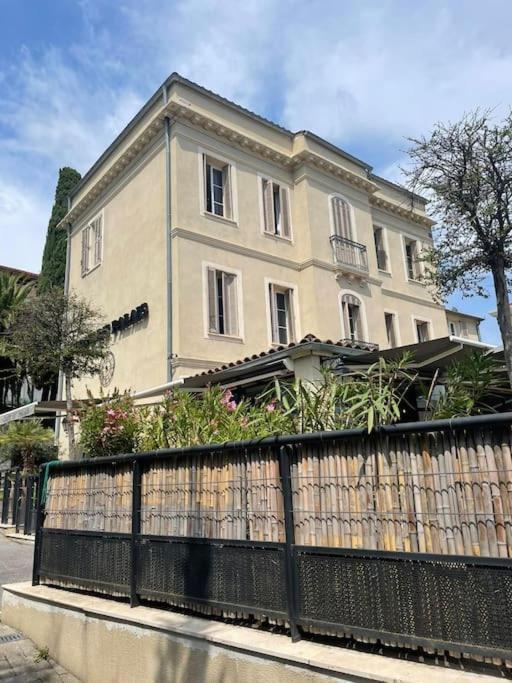Ancien Hotel Particulier Loue Entier Grasse Eksteriør bilde